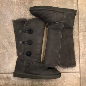 UGG Australia Button Up Boots Like New!!